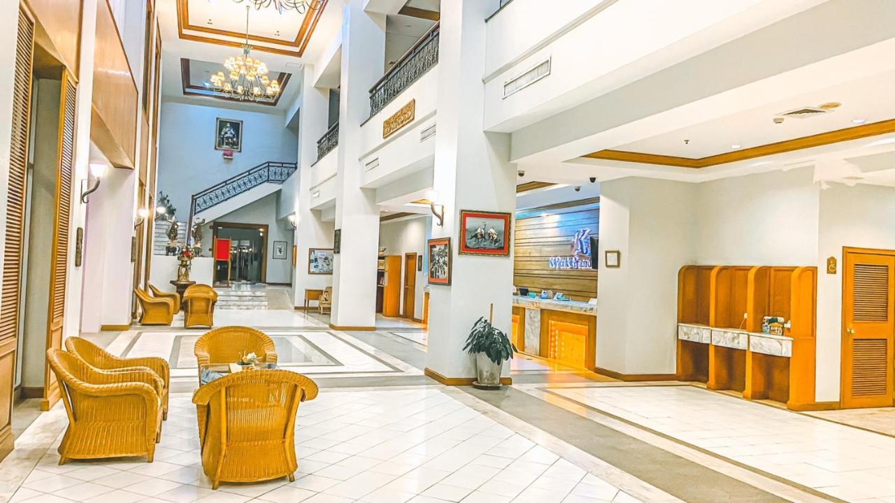 K Park Grand Hotel Sha Plus Certified Surat Thani Exterior photo