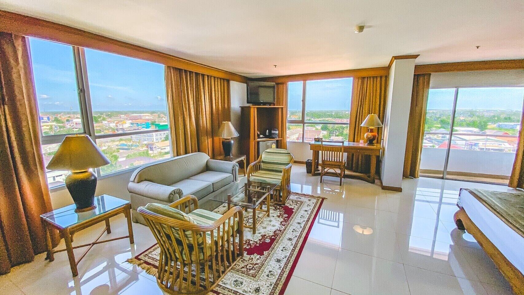 K Park Grand Hotel Sha Plus Certified Surat Thani Exterior photo