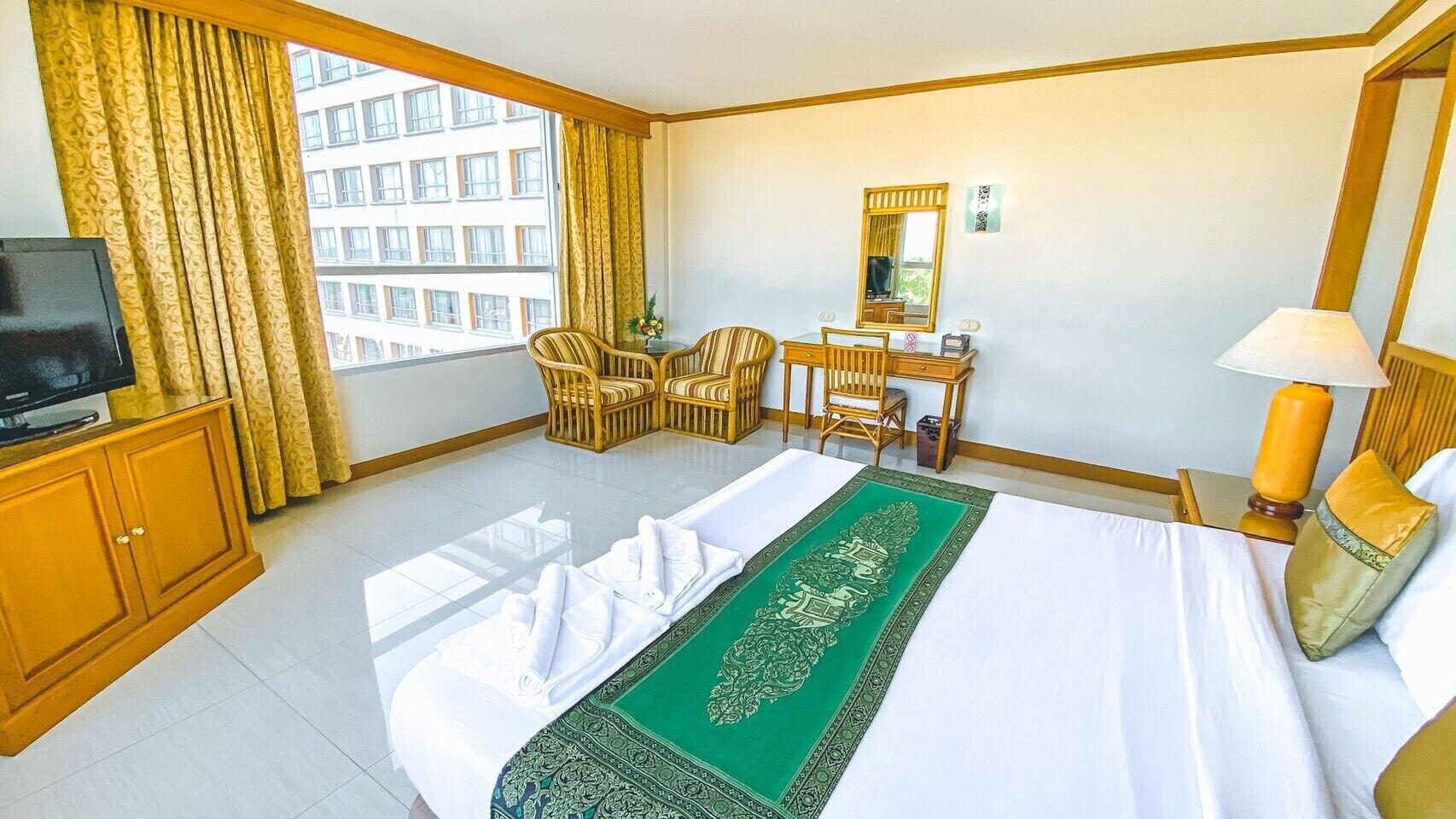 K Park Grand Hotel Sha Plus Certified Surat Thani Exterior photo